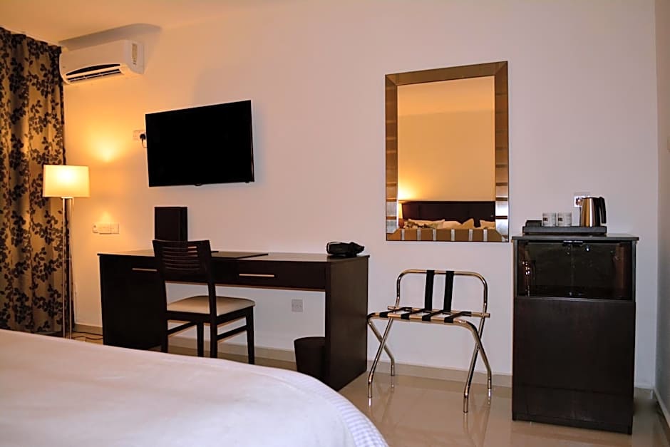 New Brookfields Hotel