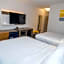 Comfort Inn & Suites River City Decatur