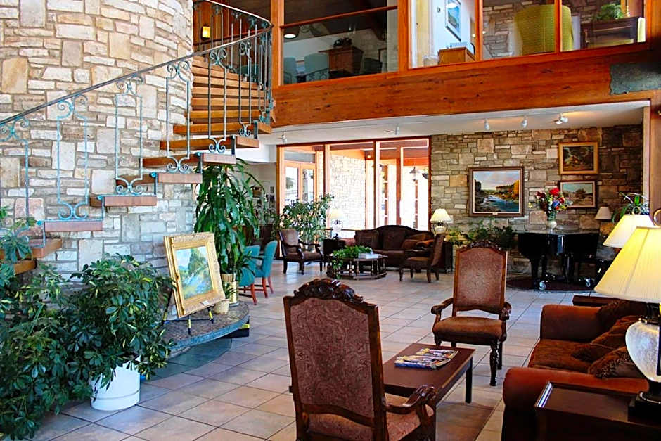 Inn Of The Hills Hotel And Conference Center