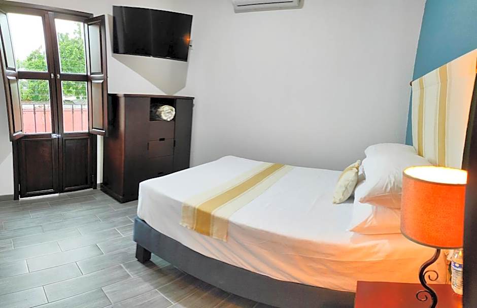 Nueve Agaves Hotel
