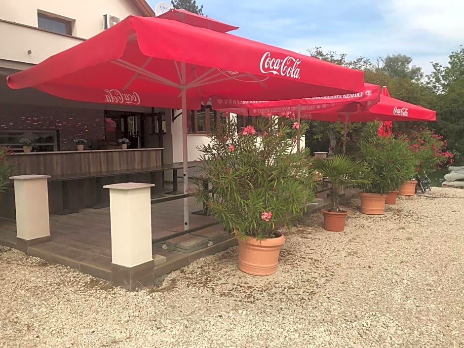 Admiralitás Kitchen and Restaurant