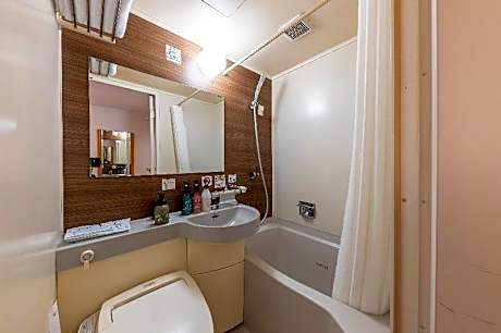 Twin Room A - Non-Smoking