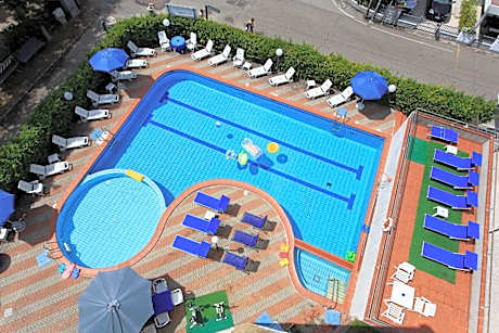 Hotel Real