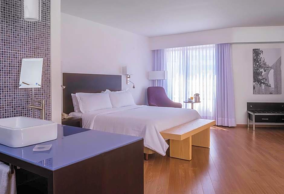 Photo 1 of 6 of Junior Suite