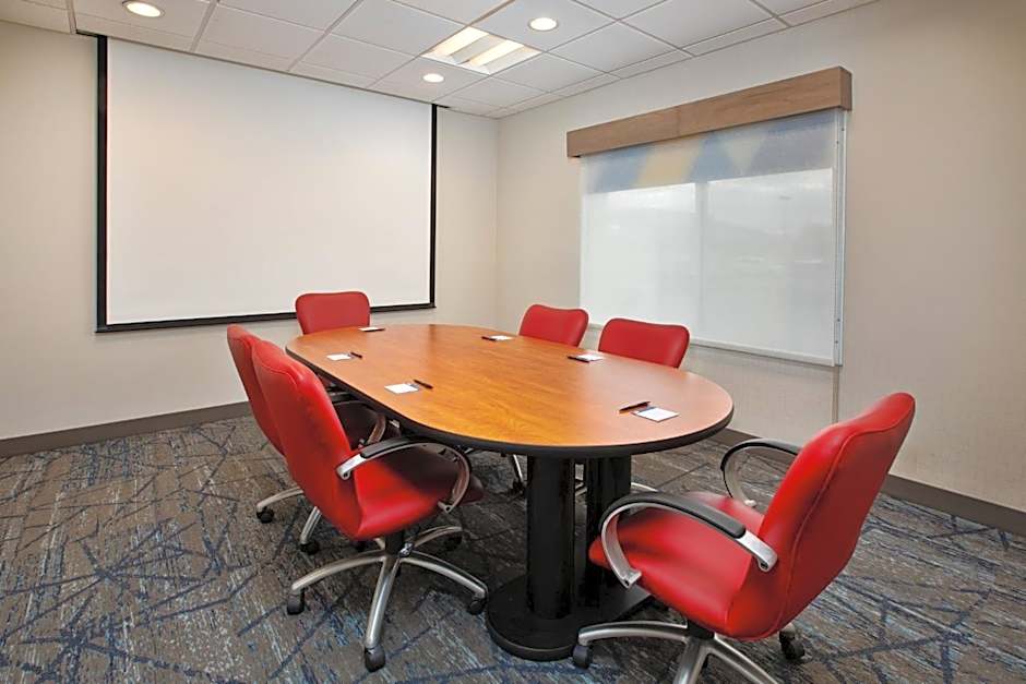 Holiday Inn Express Fremont By IHG