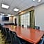 Wyndham Garden Elk Grove Village / O'Hare