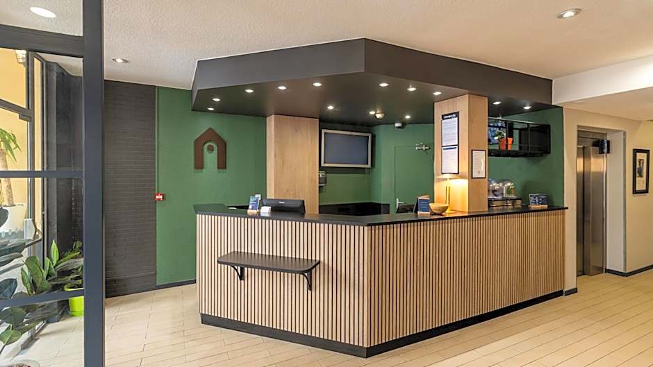 Campanile PRIME - Paris Levallois-Perret