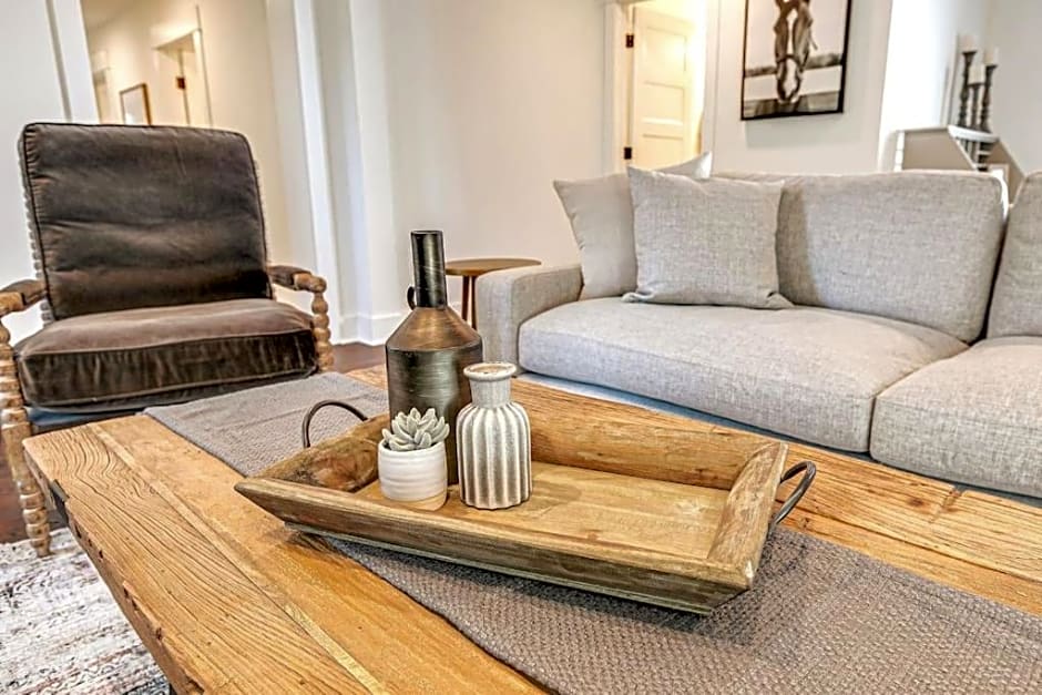NEW! Highland House of Historic Downtown Franklin