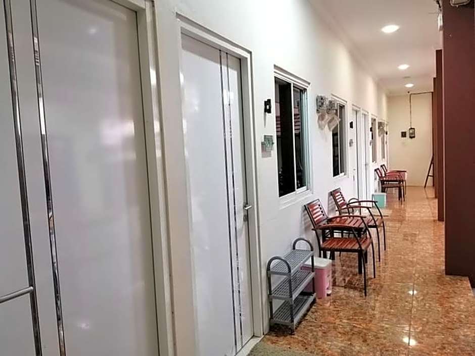 Wisma Lusya near GOR Satria RedPartner