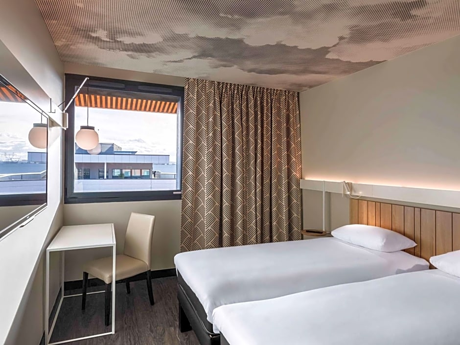ibis Lyon Meyzieu