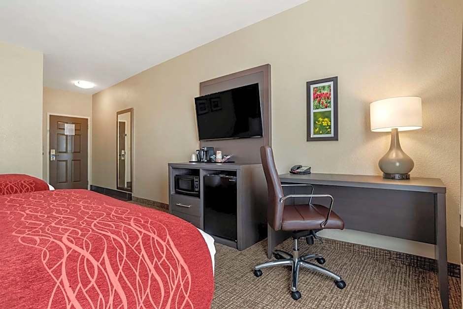 Comfort Inn & Suites Millbrook - Pratville