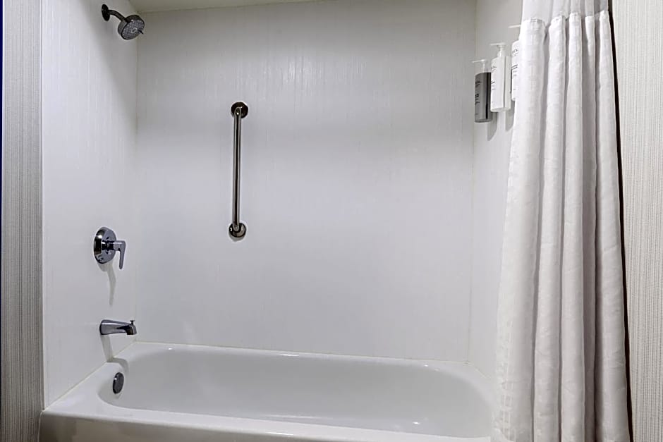 Spark by Hilton Denver International Airport