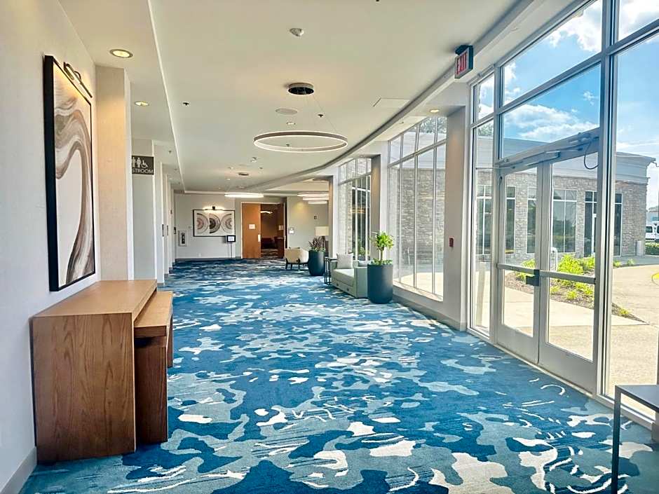 Delta Hotels by Marriott Colonial Heights