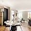 Massive 1BR w Private Patio in Upper East Side