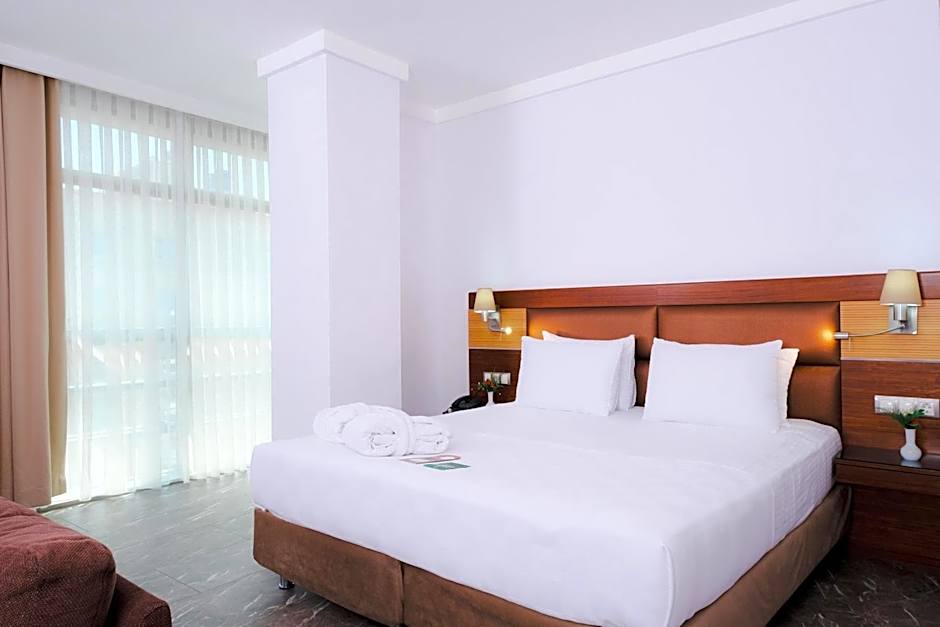 ARMİS HOTEL