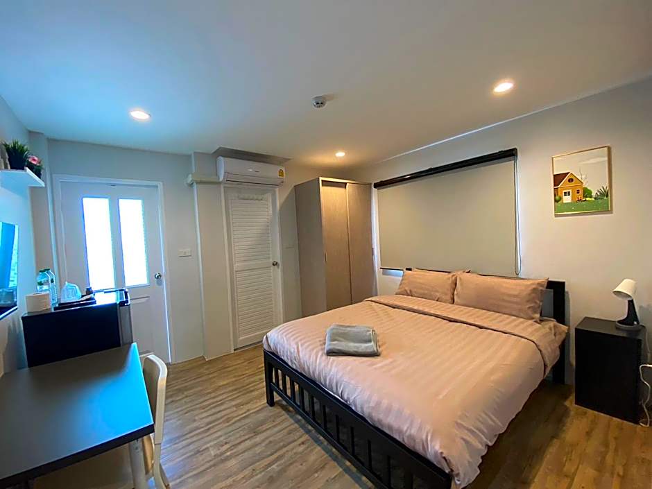 Aree House Poshtel