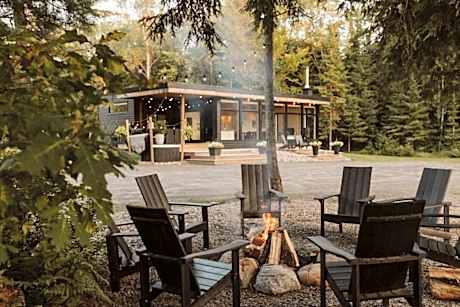 Wolegib Waterfront Retreat in Muskoka