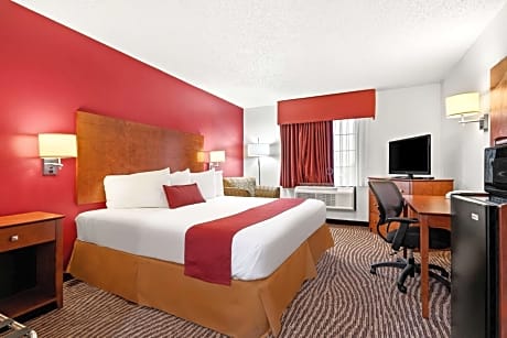 King Room with Walk-In Shower - Disability Access/Non-Smoking
