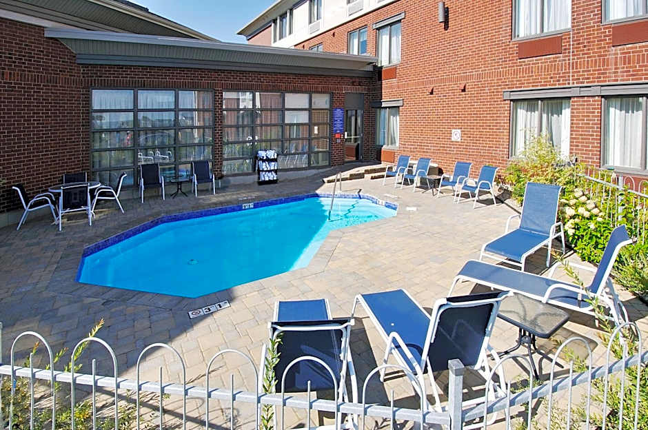 Holiday Inn Express Quebec City-Sainte Foy By IHG