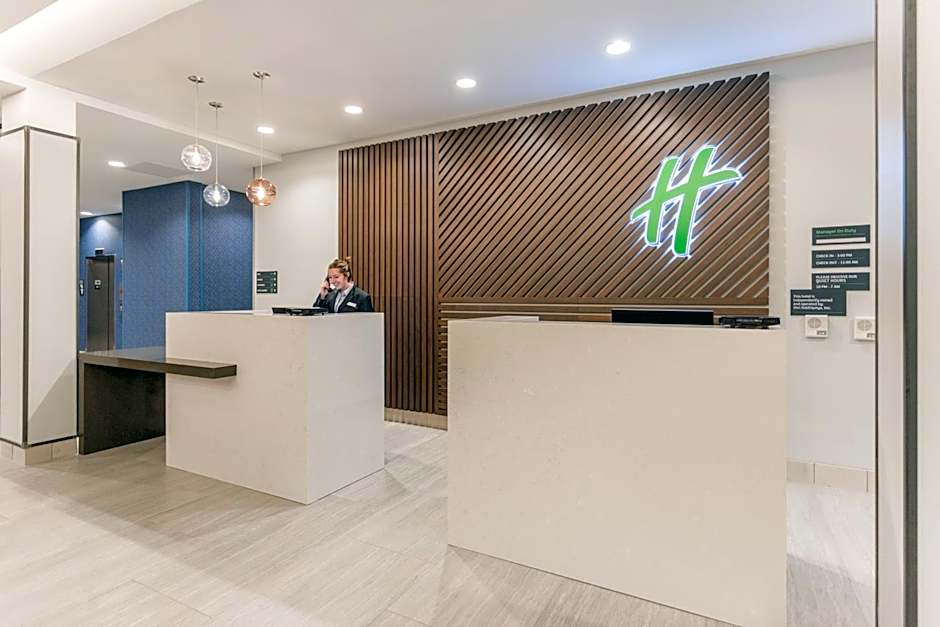 Holiday Inn & Suites Cedar Falls-Waterloo Event Ctr By IHG