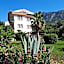 Everest Apart Hotel