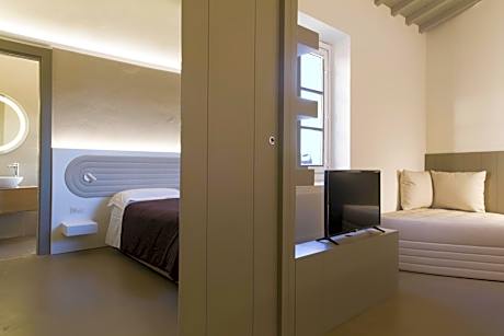 One Bedroom Deluxe Suite
