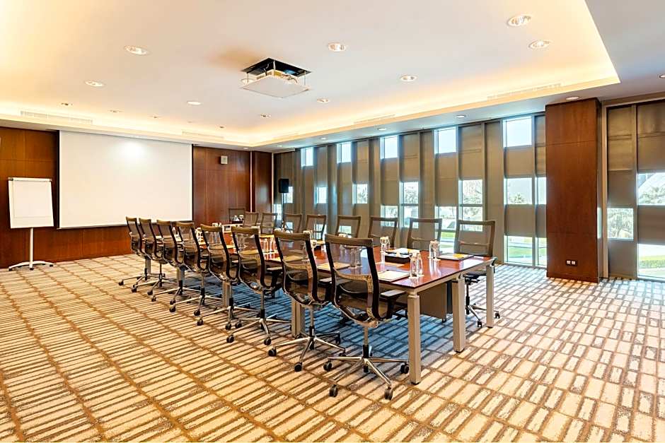 Crowne Plaza Riyadh RDC Hotel & Convention By IHG