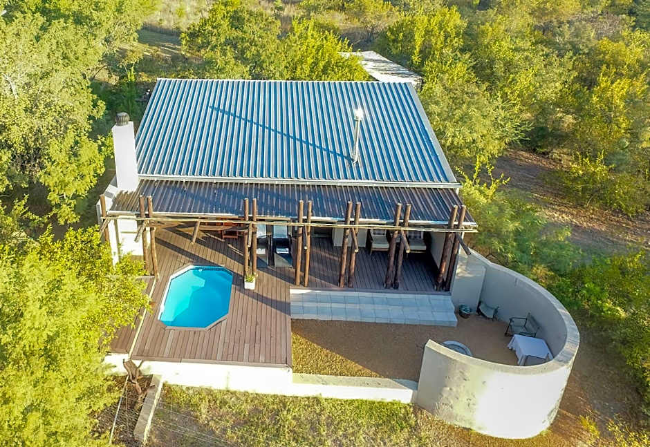iKhaya LamaDube Game Lodge