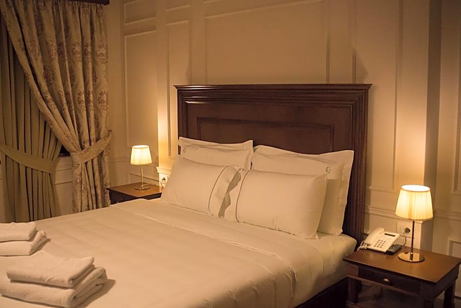 Hotel Opera