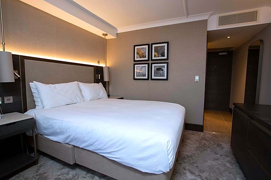 Best Western Plus Moat House Reading