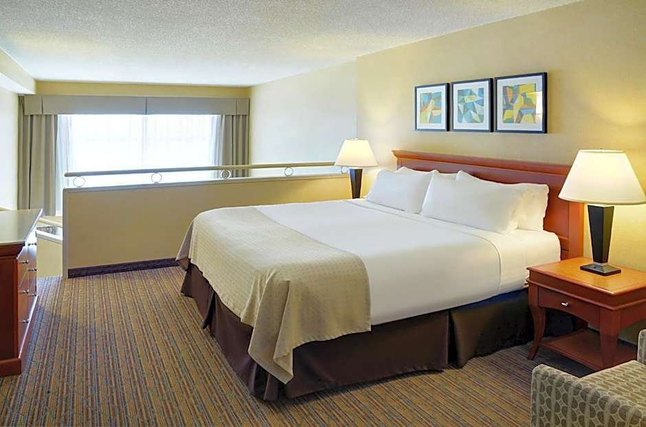 Holiday Inn Hotel & Suites London By IHG