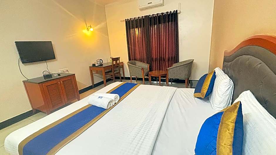 Chetan International Hotel