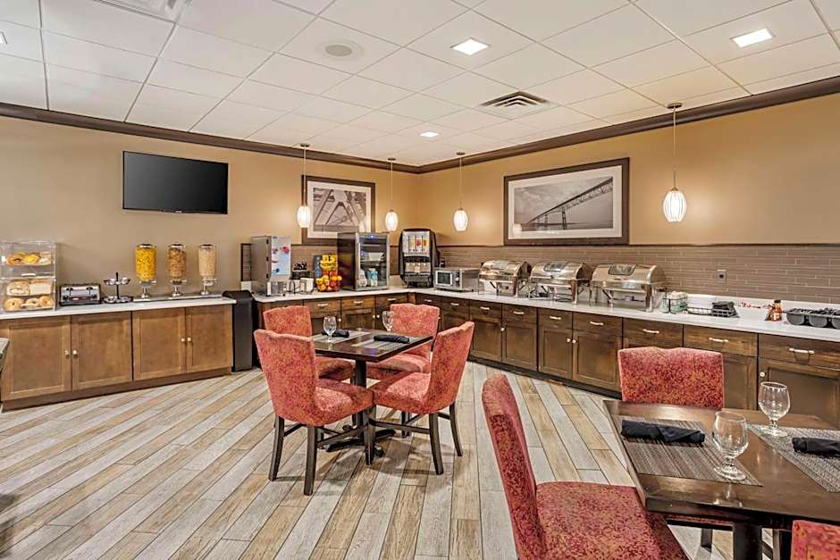 Best Western Plus Kingston Hotel And Conference Center