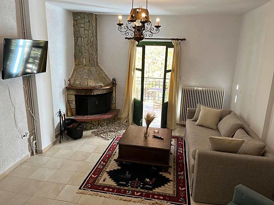 Muntenia Inn Apartments and Suites