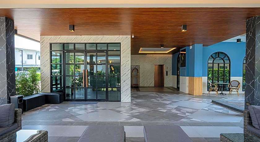 Cozy Blu Suvarnabhumi