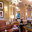 The Ritz-Carlton Abu Dhabi - Grand Canal