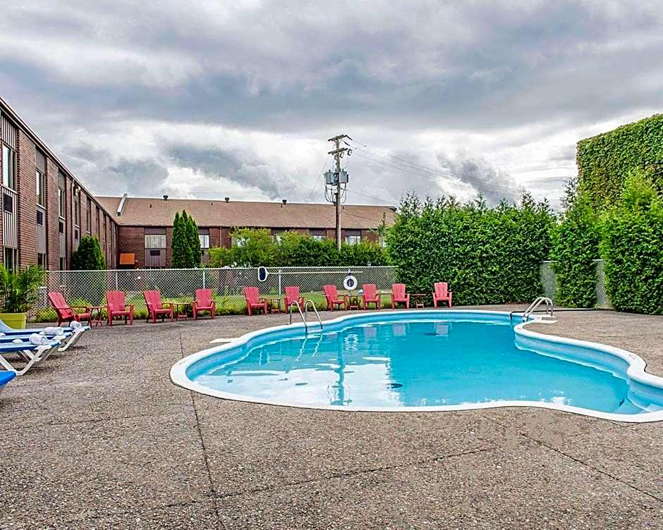 Quality Inn & Suites