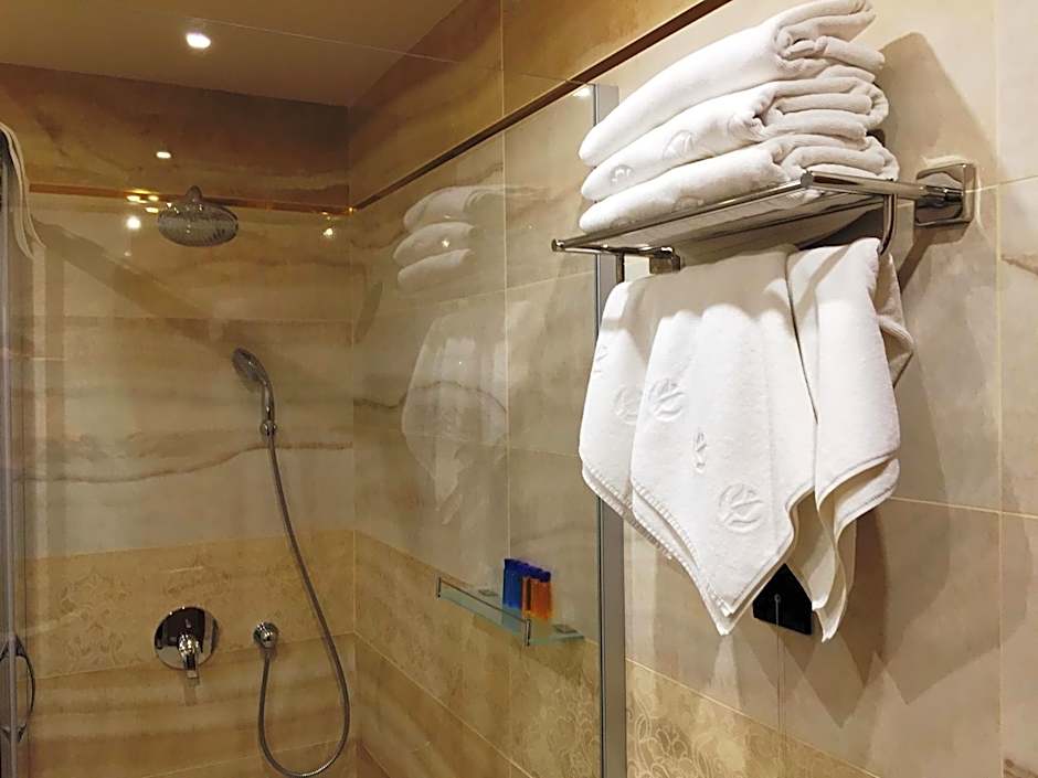 Hotel Golden Tulip Varna