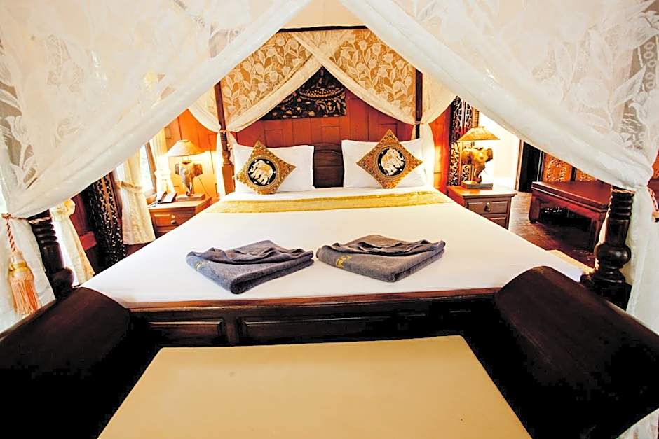 Paradise Pearl Bungalows