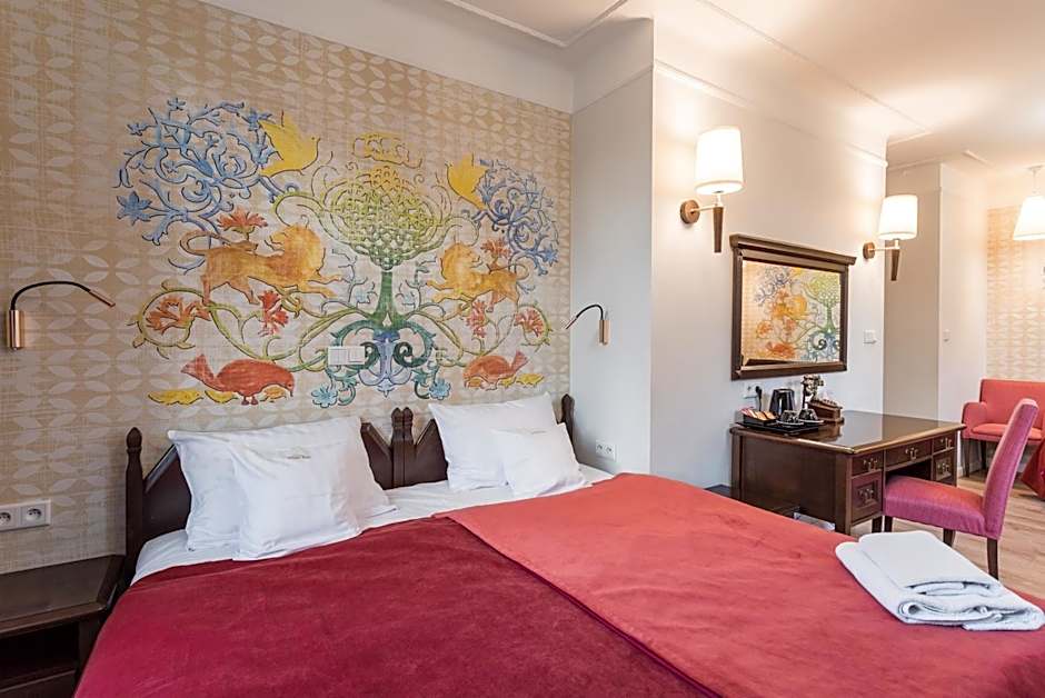 Hotel Ester