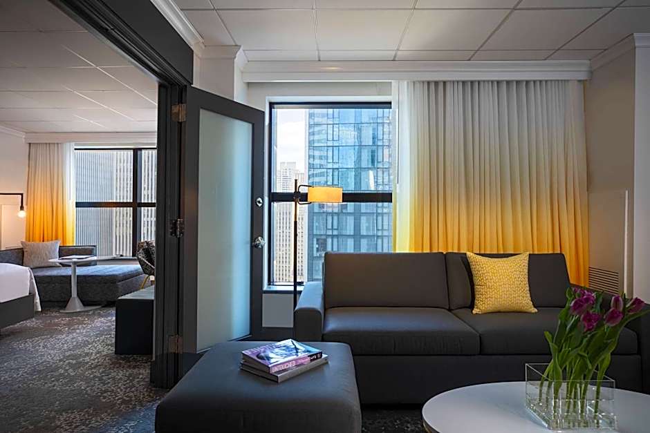 Renaissance by Marriott New York Times Square Hotel