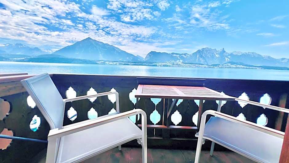 Boutique Hotel Niesenblick - direkt am Thunersee gelegen mit SELF CHECK IN & digitaler Rezeption