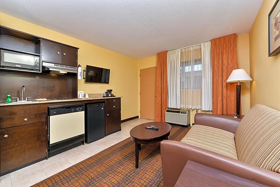 Quality Suites