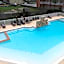 La Isla Condominiums by Cheap Getaway