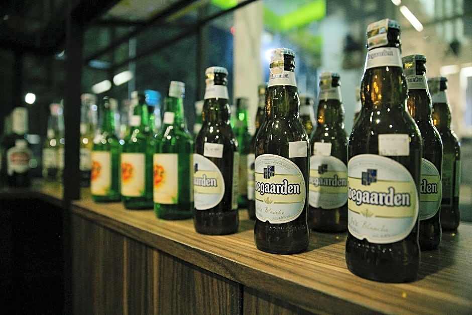 MaxOneHotels.com@Dharmahusada - Surabaya