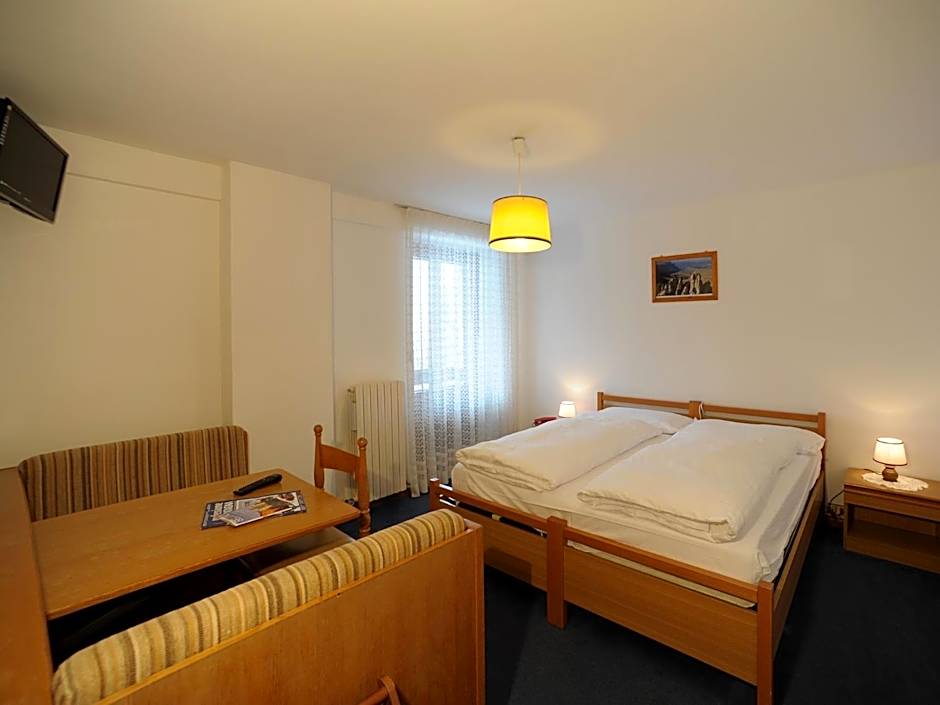 Hotel Pensione Dolomiti
