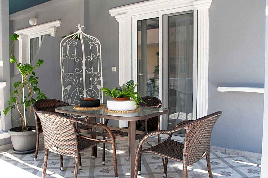 Parthenon Art Executive Wing-Seaside Collection