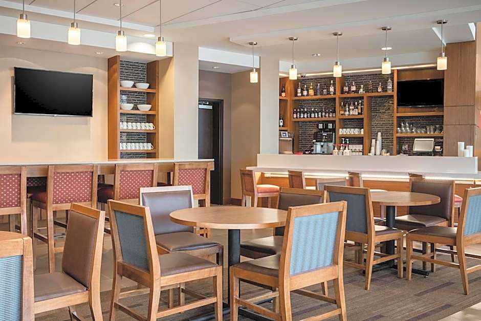 Hyatt Place Kansas City Lenexa City Center