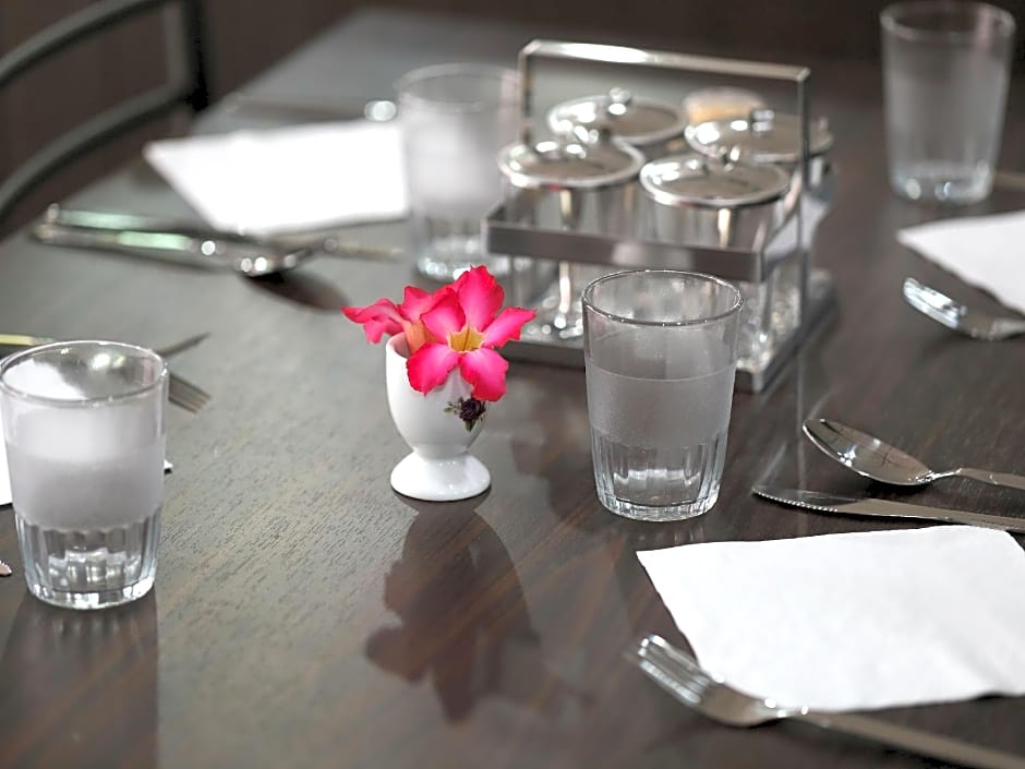 Sukhumvit 20 Guest House