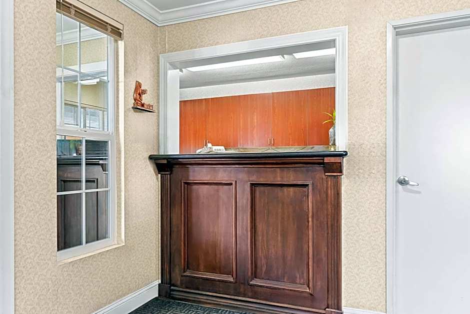 SureStay Hotel by Best Western Castro Valley